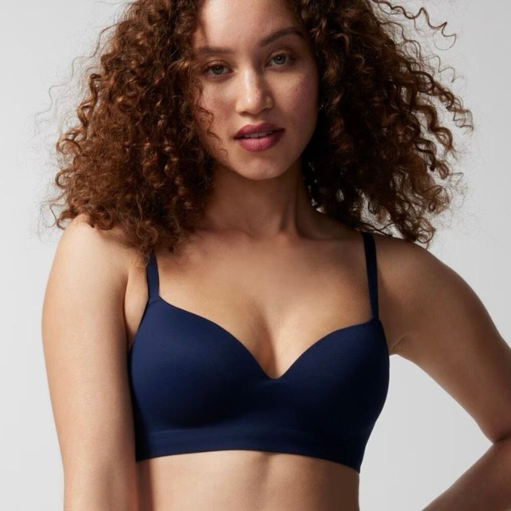Soma Enbliss 36C Luxe Wireless Bra With Lace Back Navy